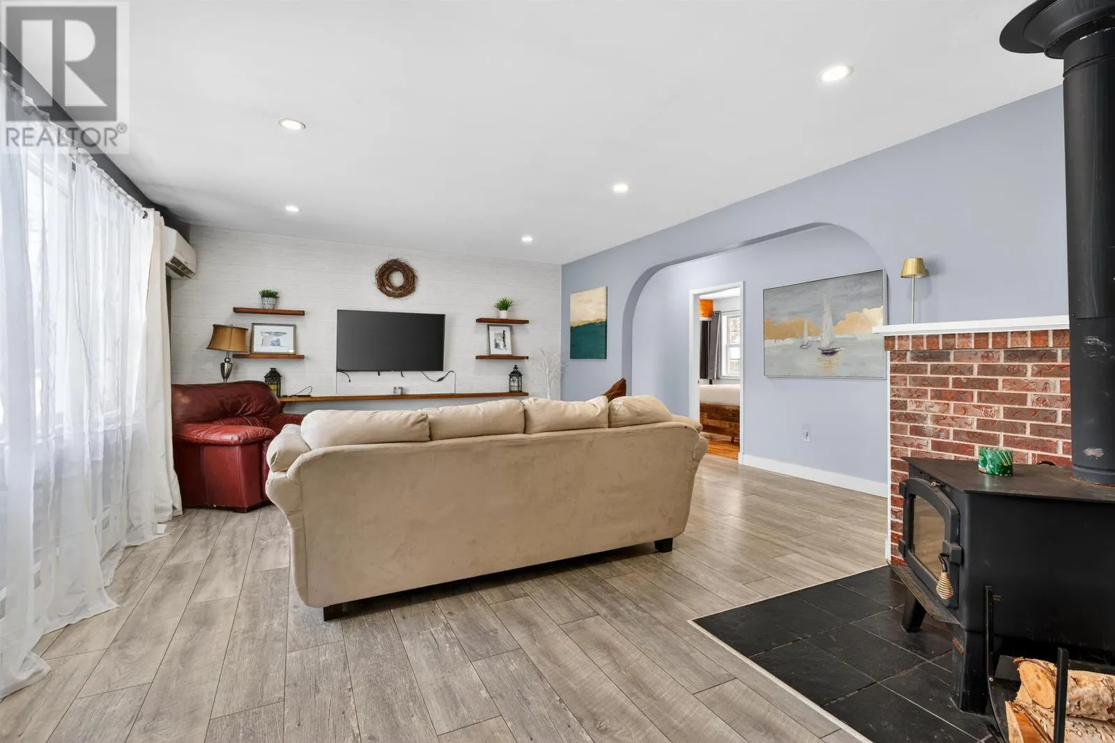 45 Meadowbank Road