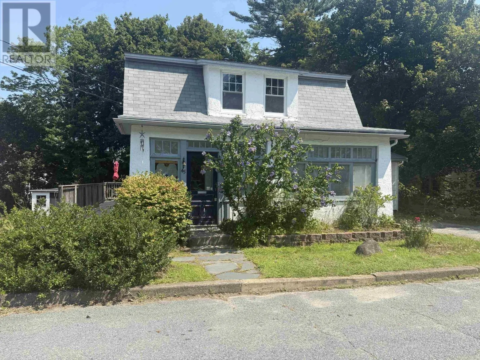 45 SCOTIA Street