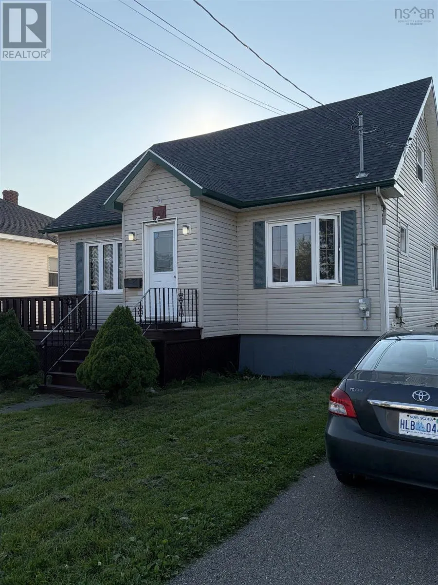 151 Gray Street