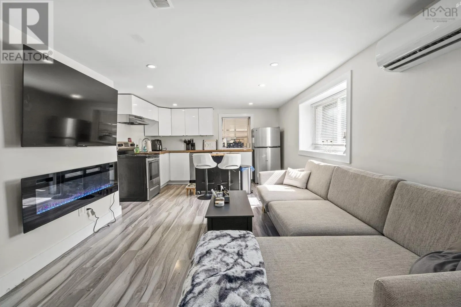 2 Hilltop Terrace