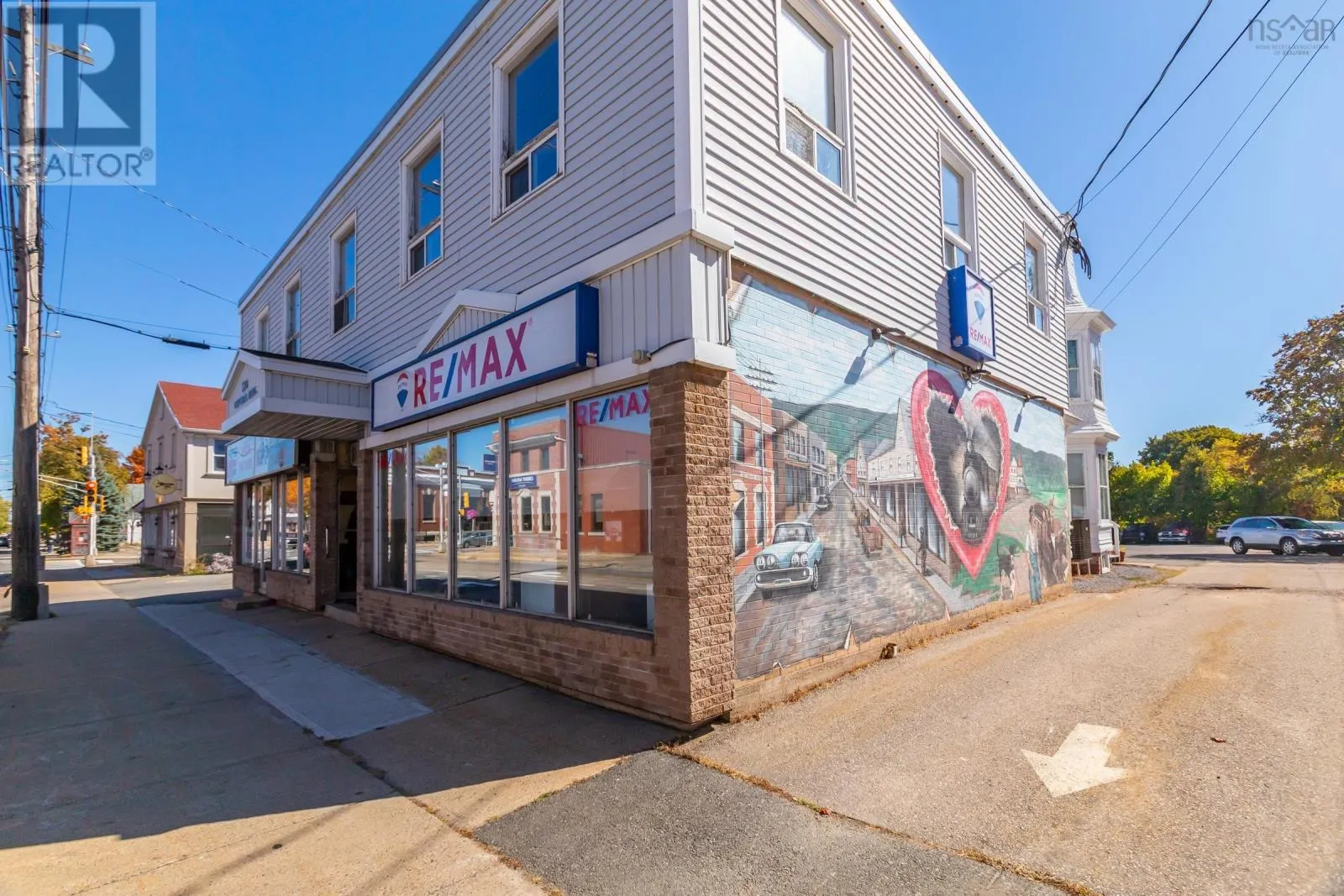 284 Main Street