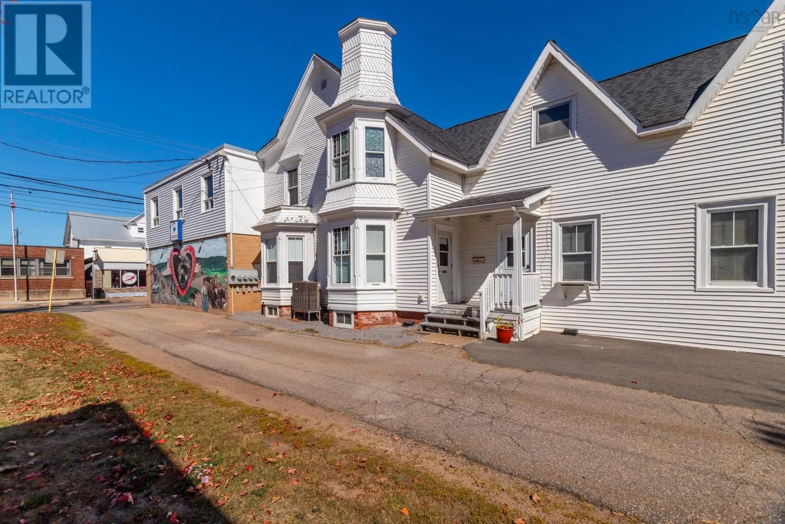 284 Main Street