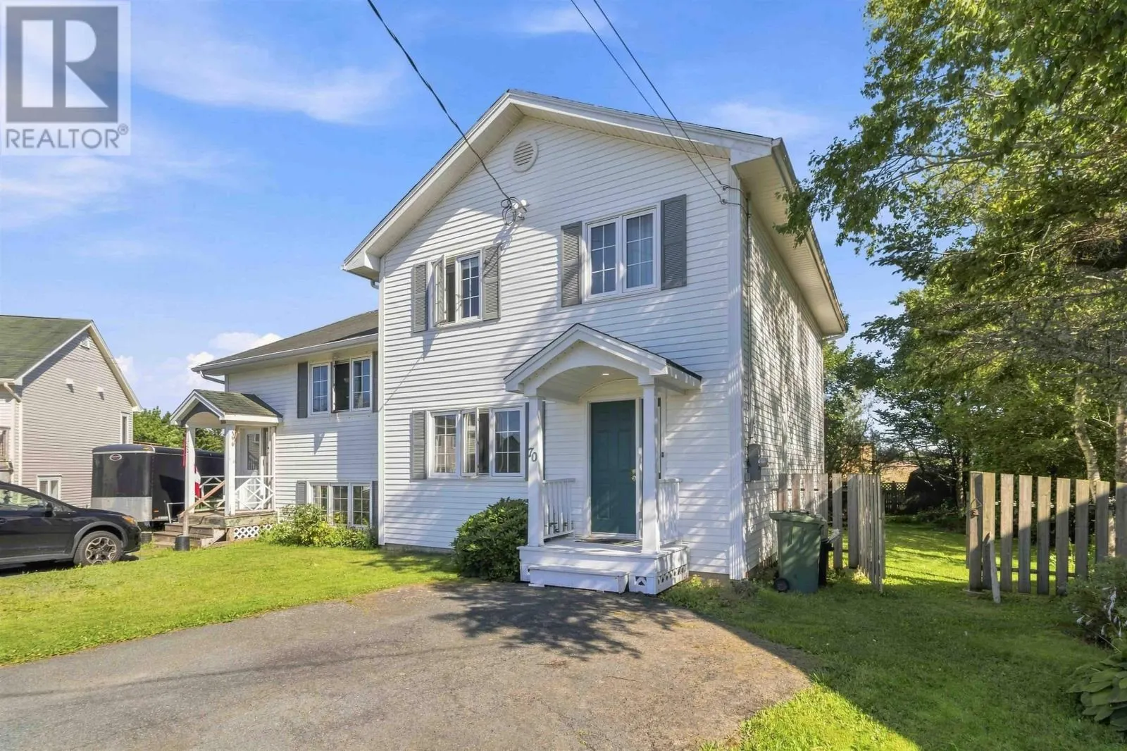 70 Thorncrest Court