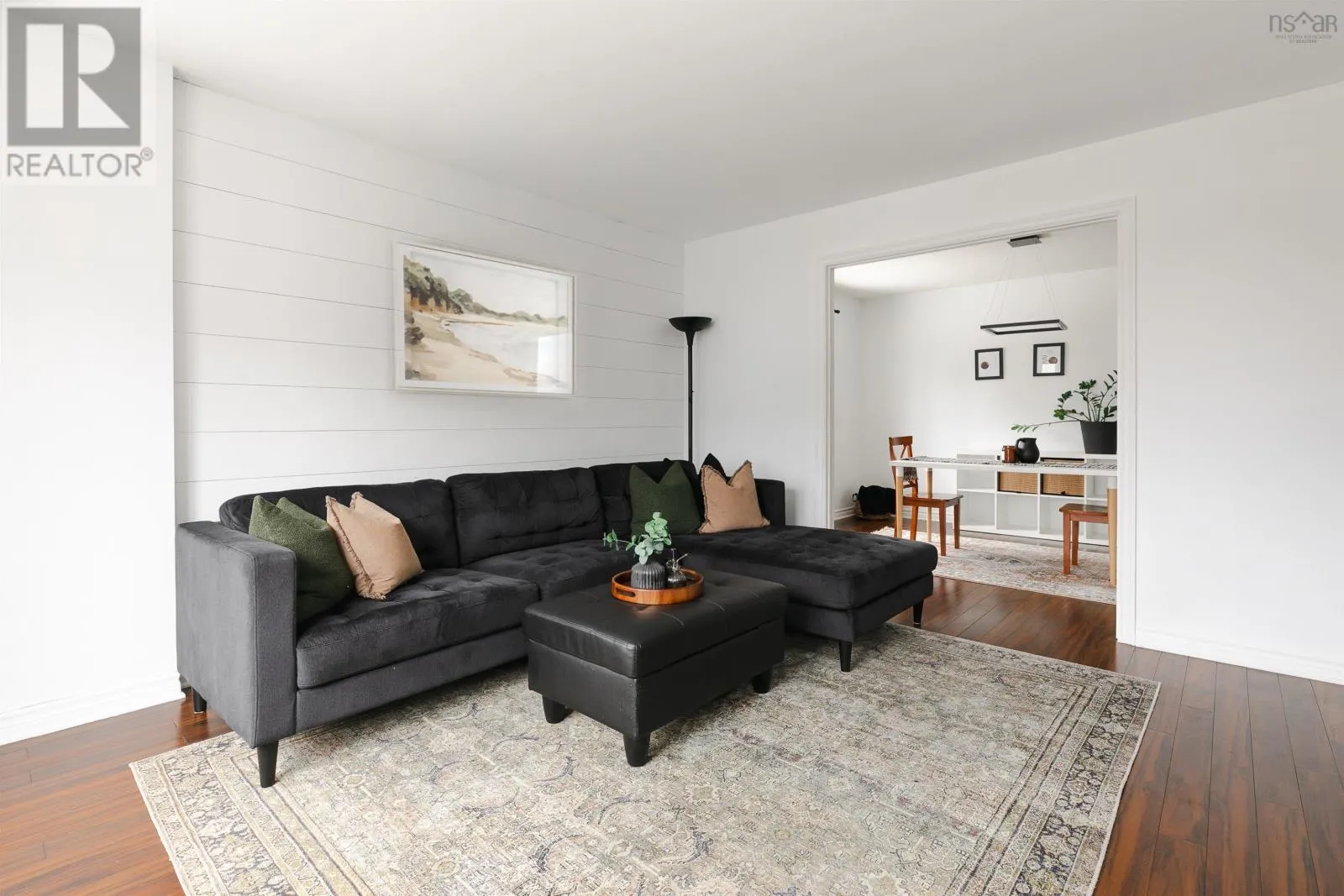 2 Christie Court