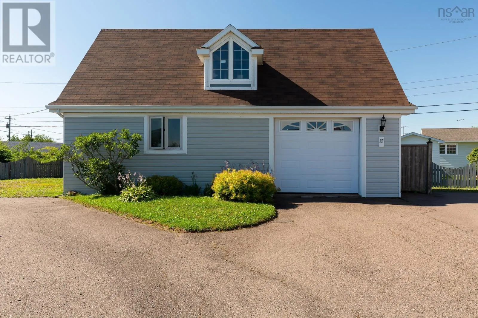 12 Waye Court