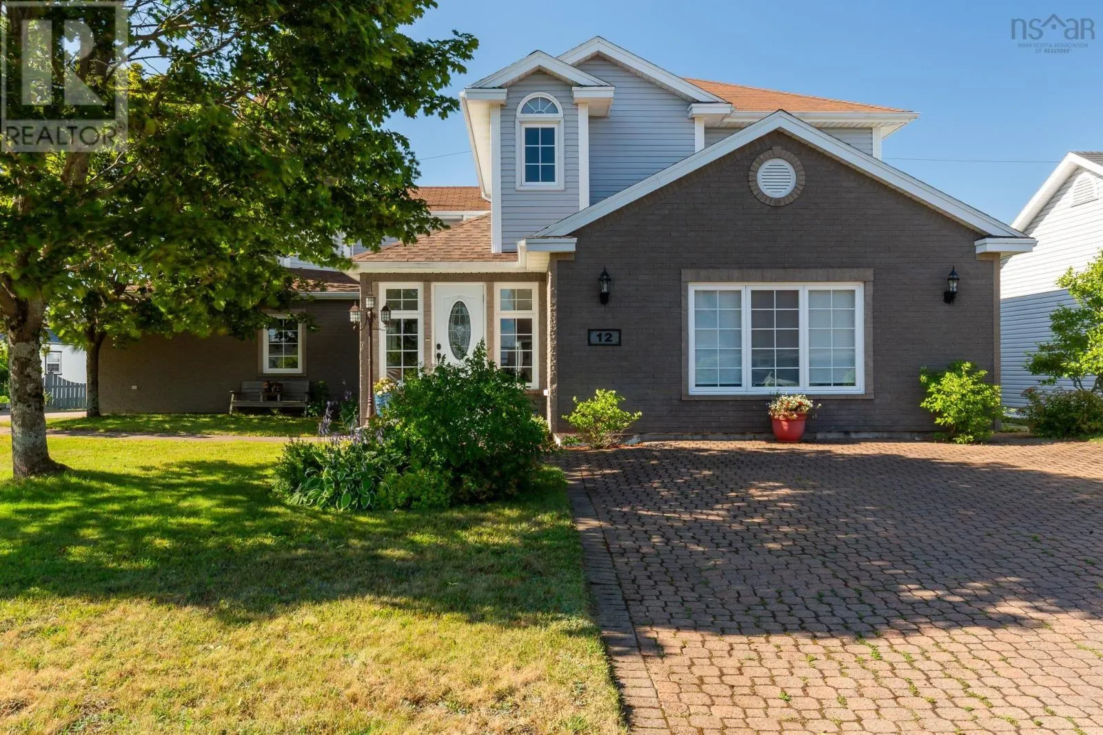 12 Waye Court