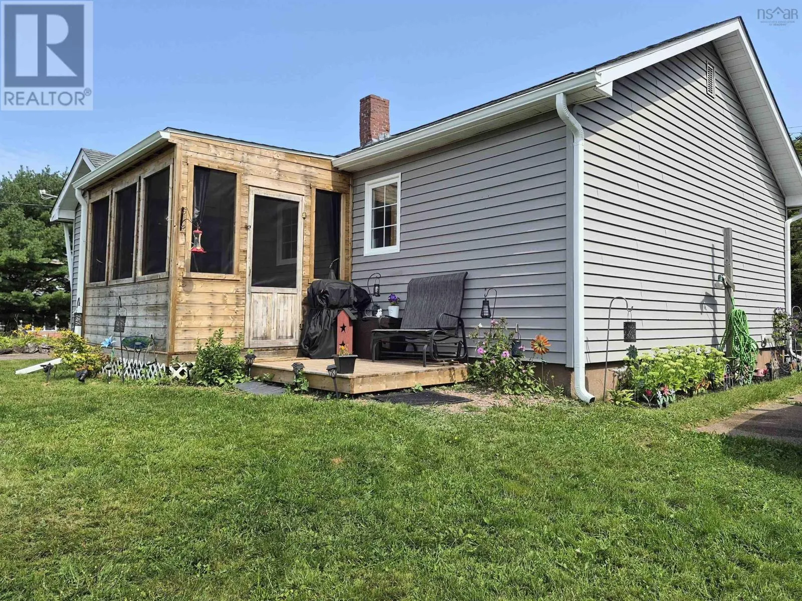 16 Copp Avenue