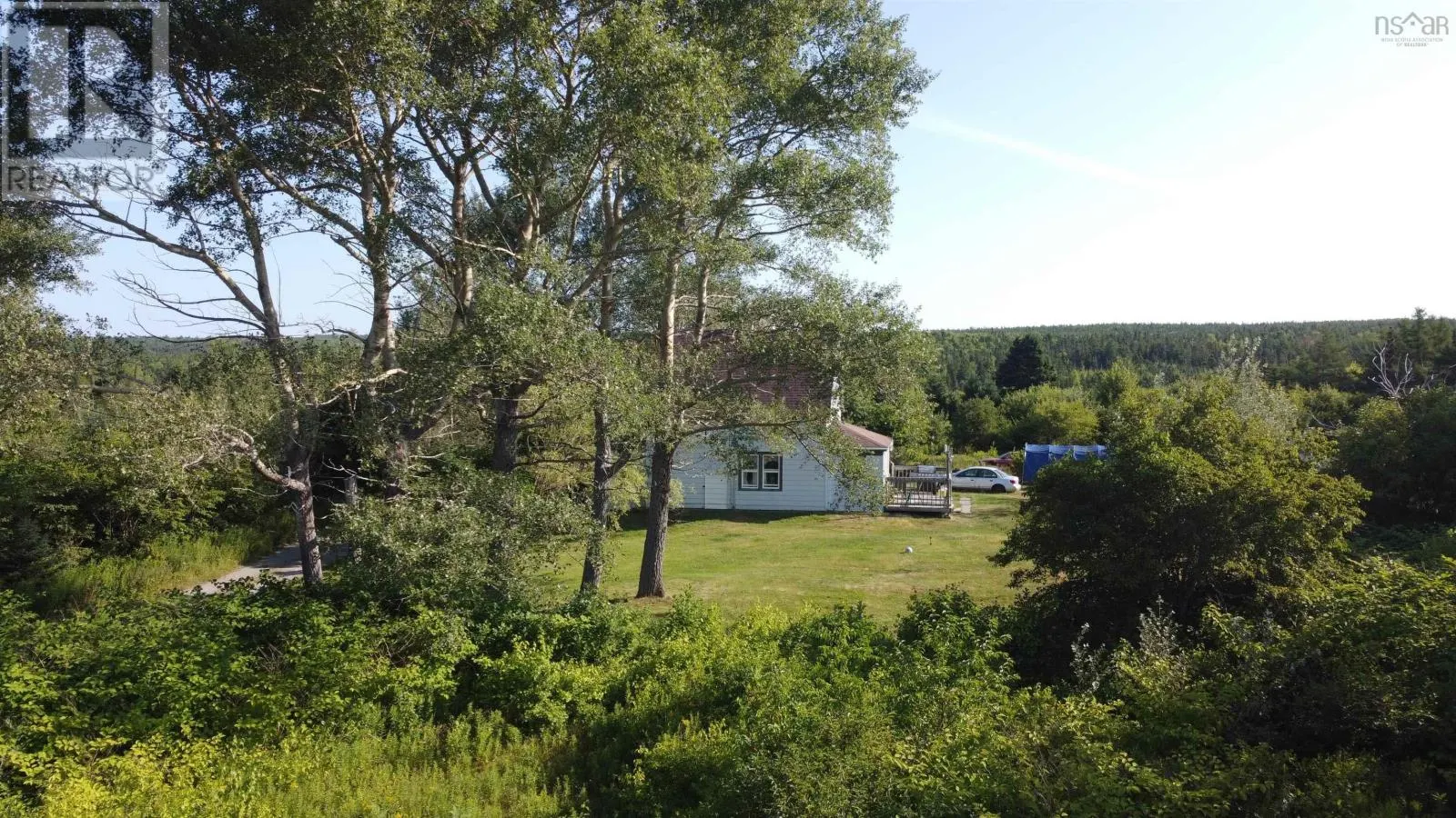 6 MacQuarrie Drive Extension