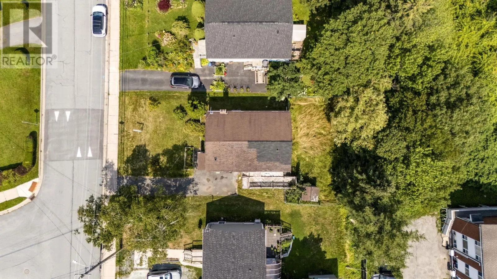 60 Thornhill Drive