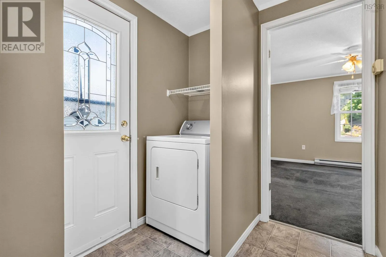109 Sherbrooke Avenue
