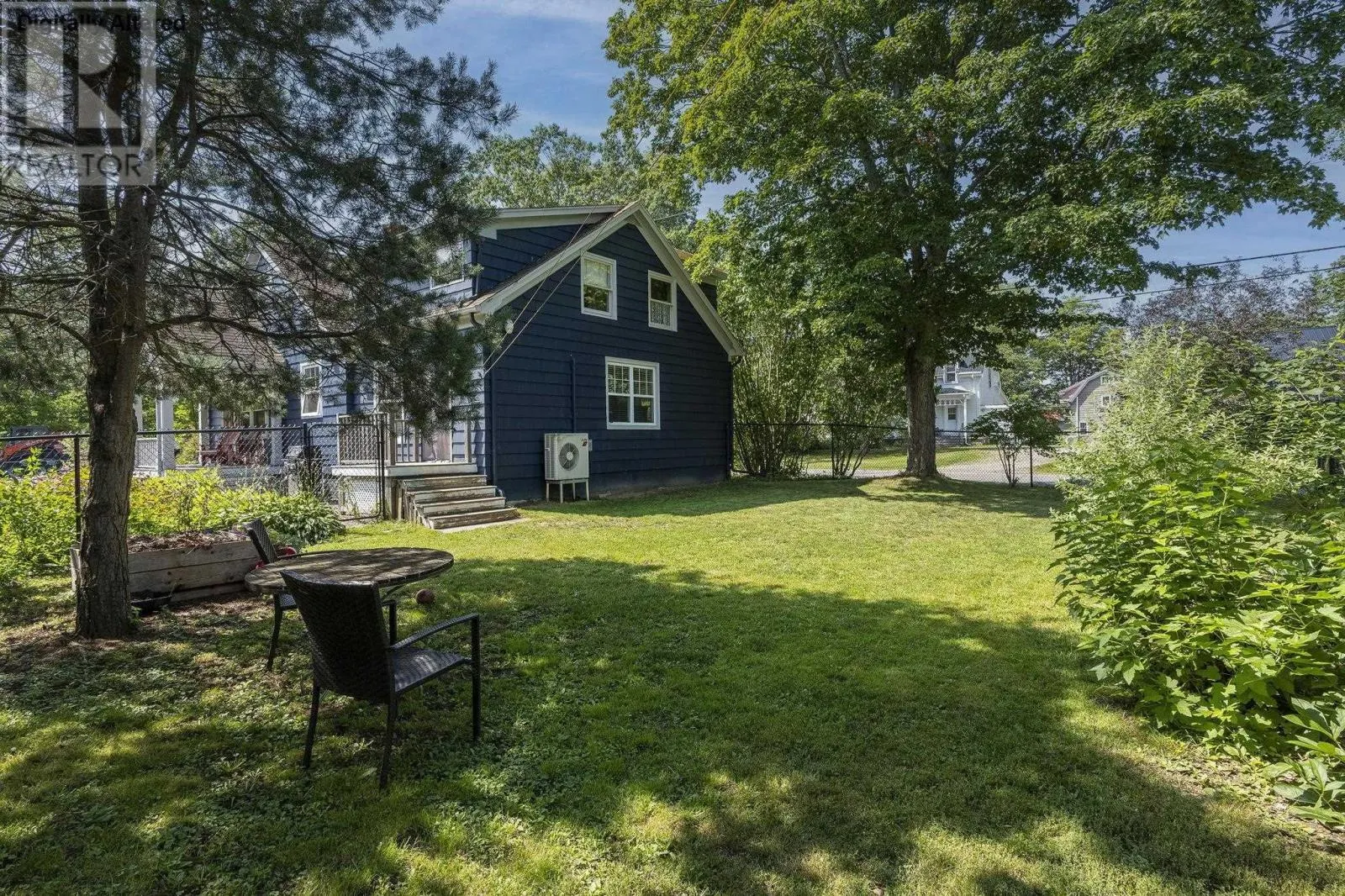164 Cottage Street