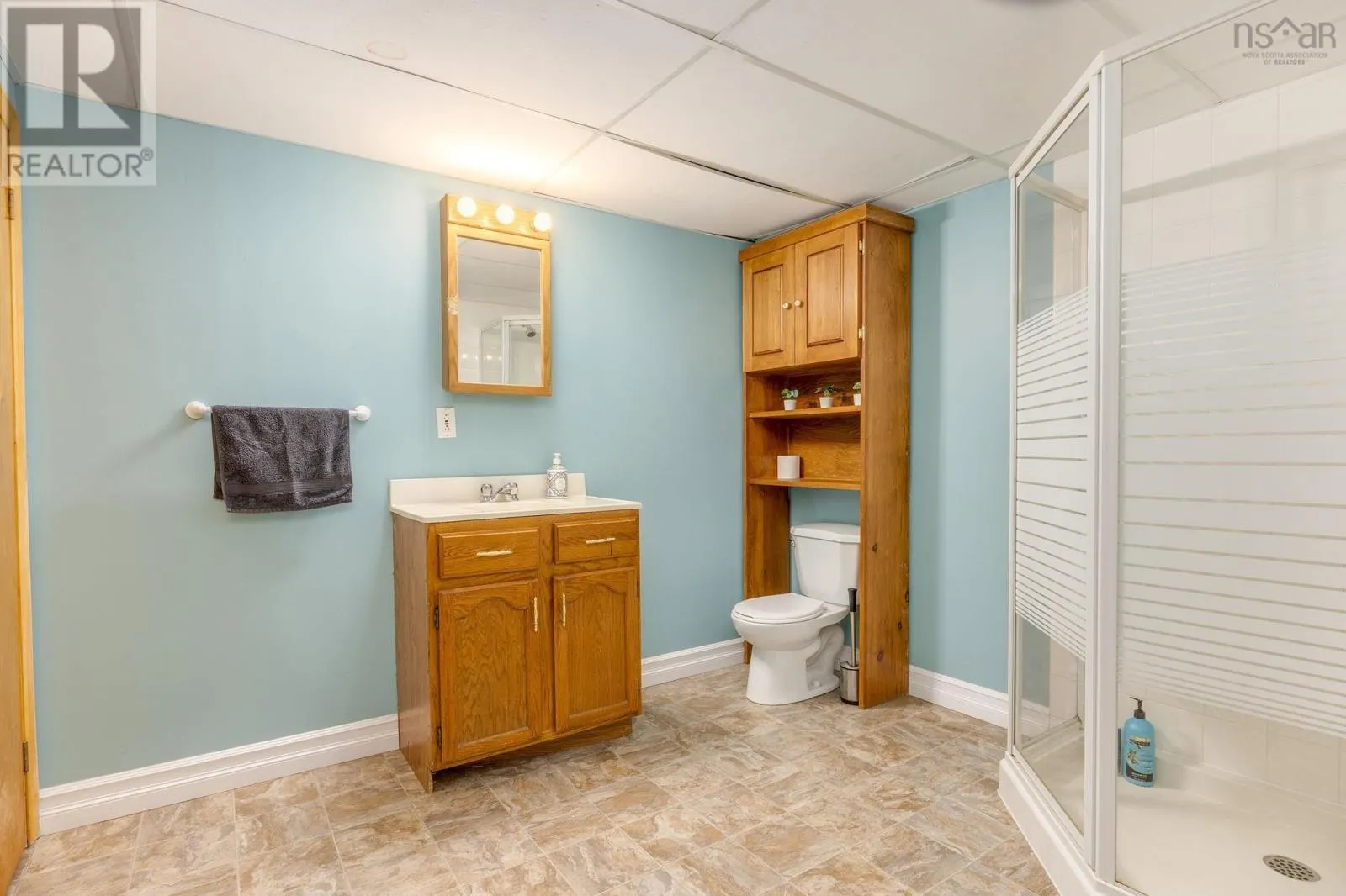 140 Flagstone Drive