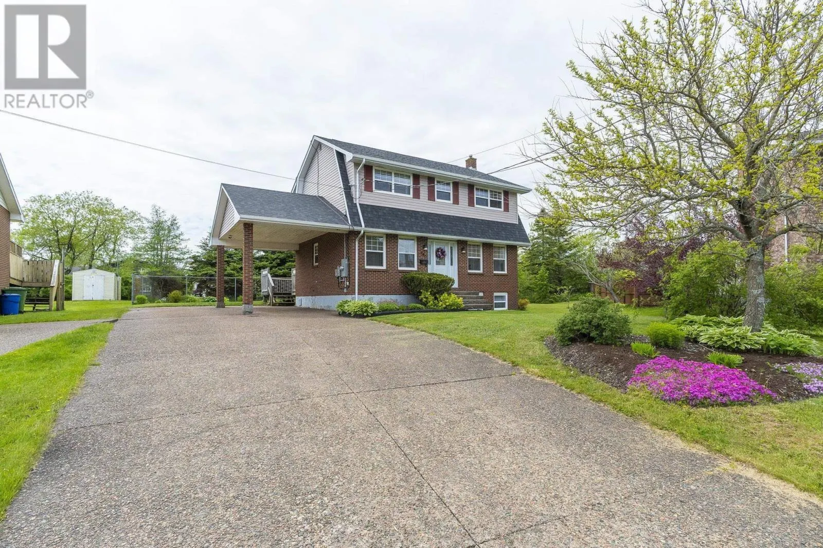 140 Flagstone Drive