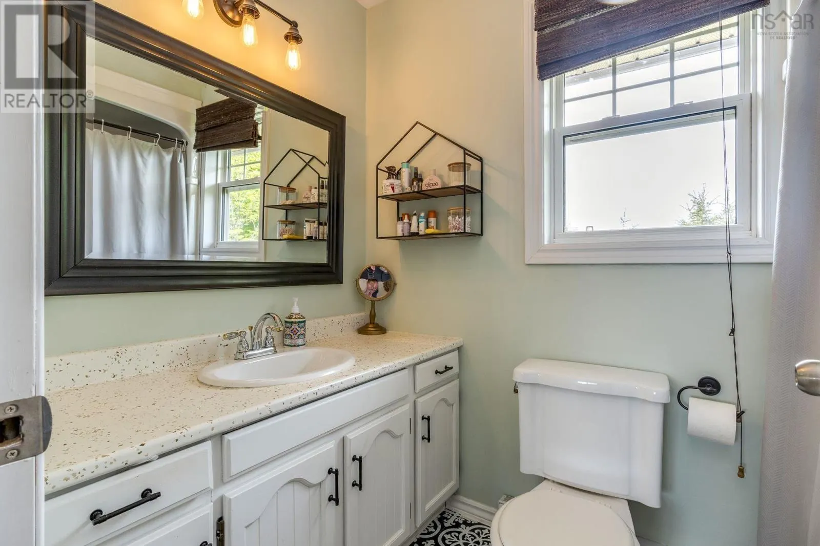 140 Flagstone Drive