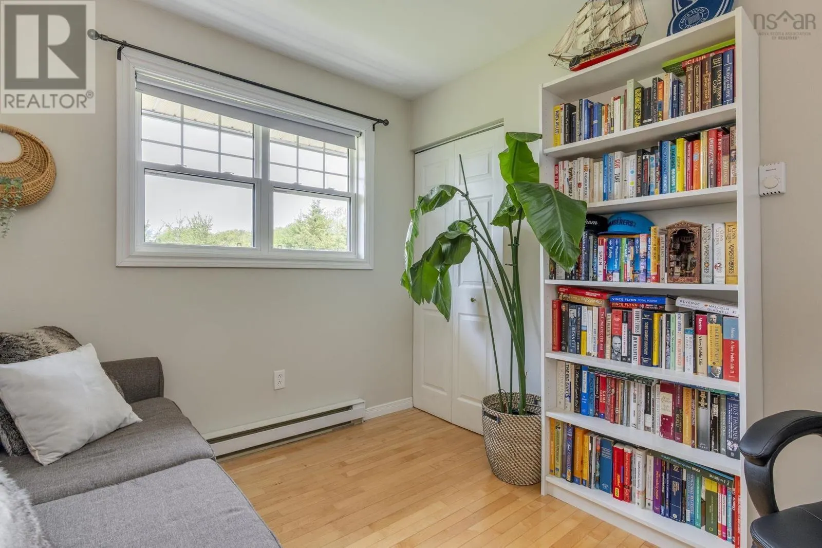 140 Flagstone Drive