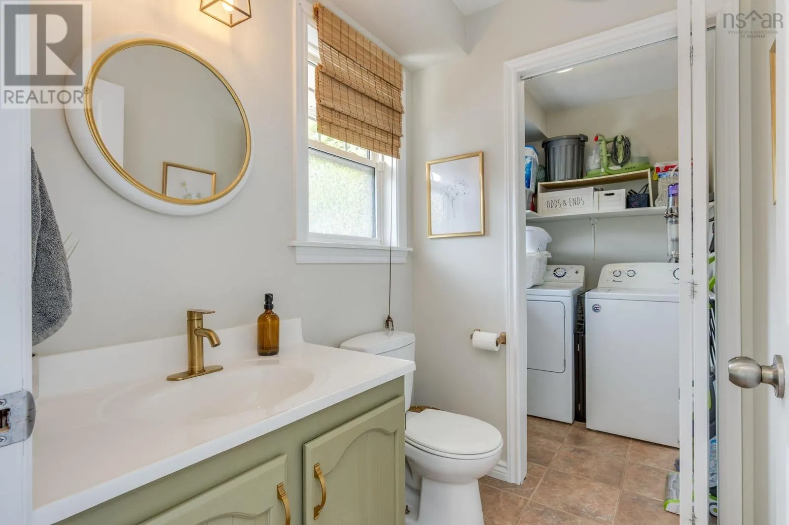 140 Flagstone Drive