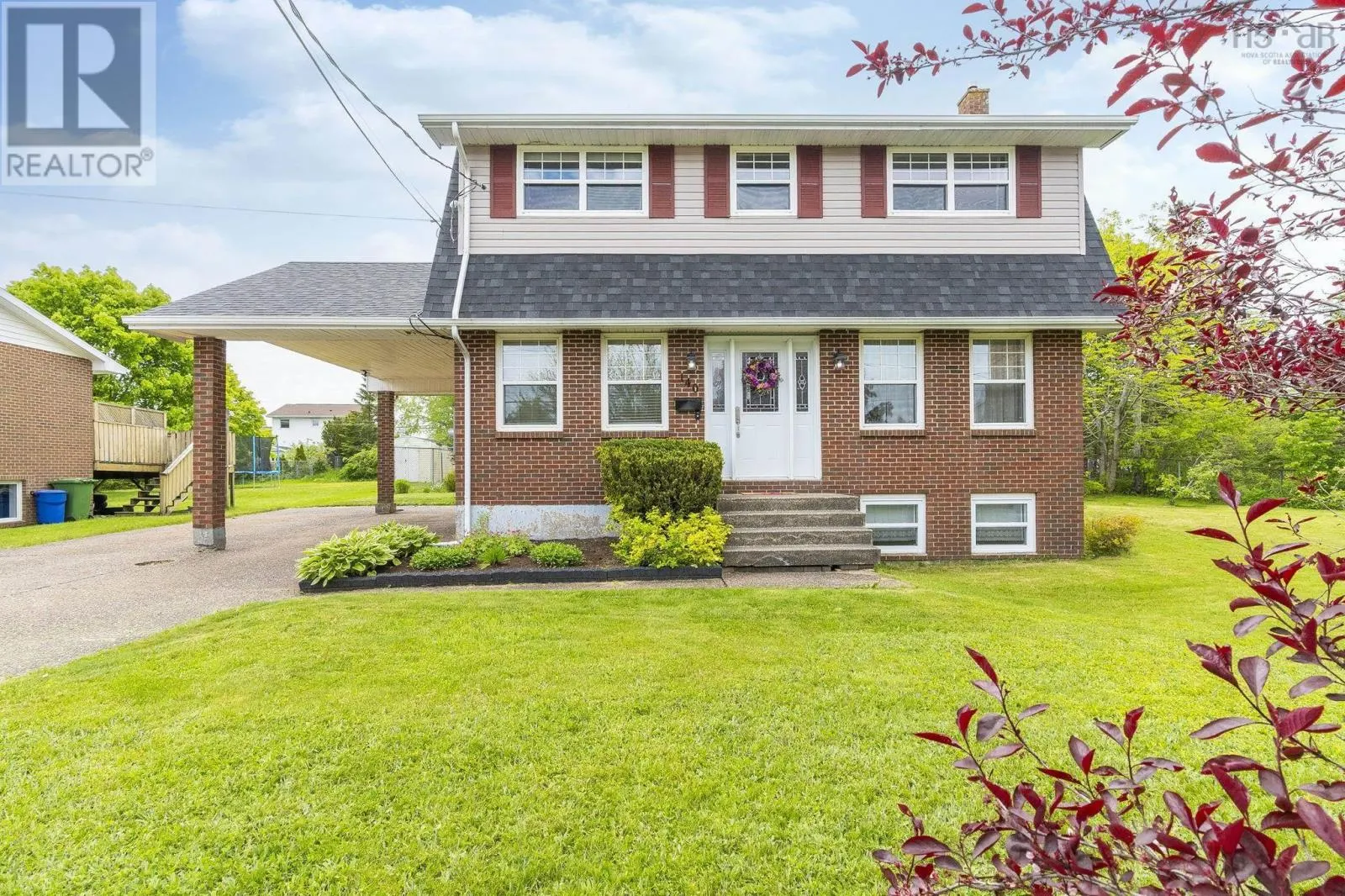 140 Flagstone Drive
