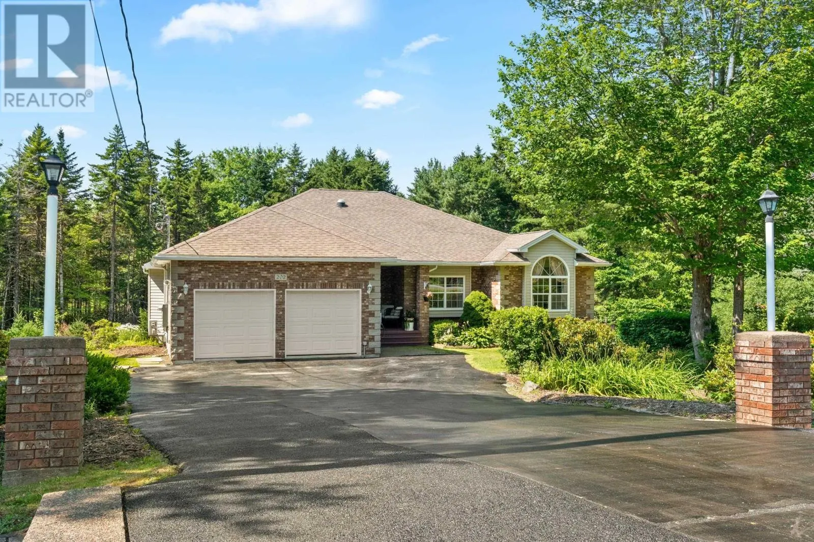 202 Glen Arbour Way