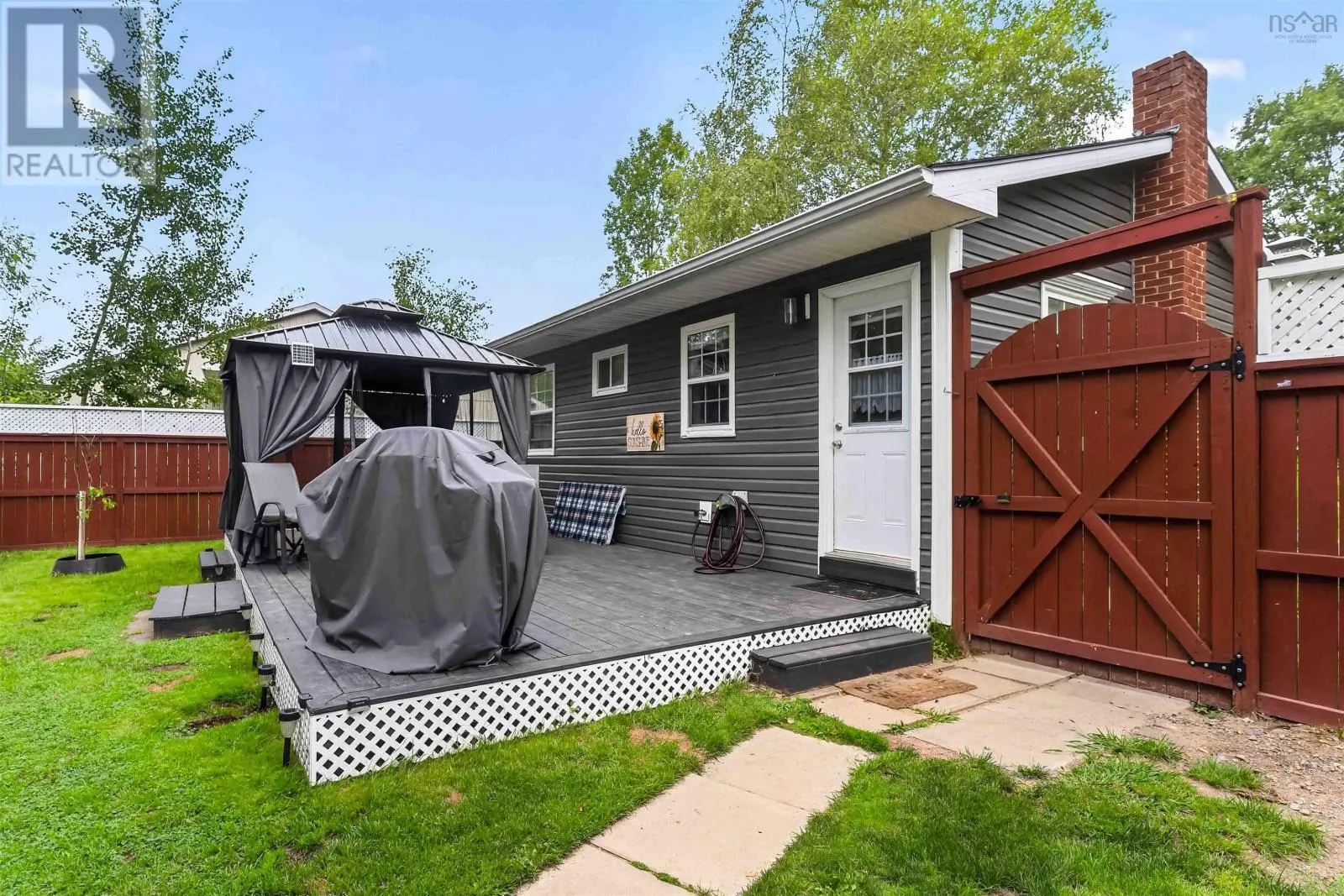 130 Sunset Crescent