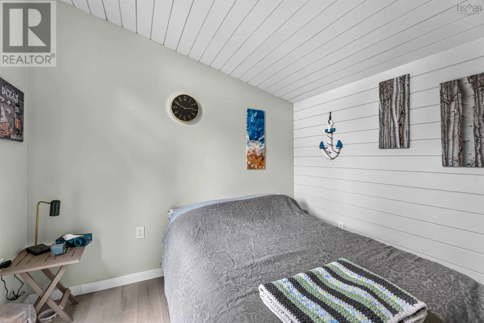 130 Sunset Crescent