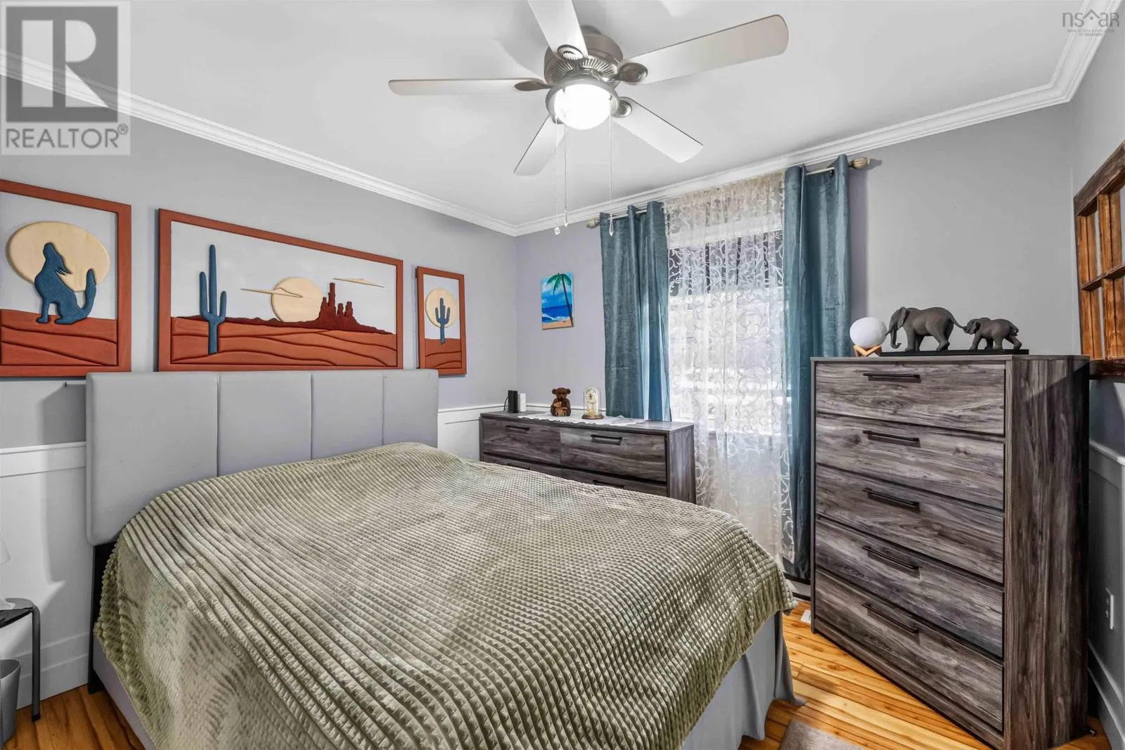 130 Sunset Crescent