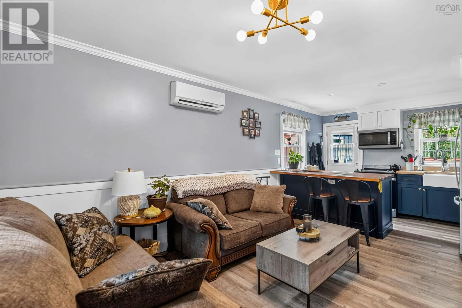 130 Sunset Crescent