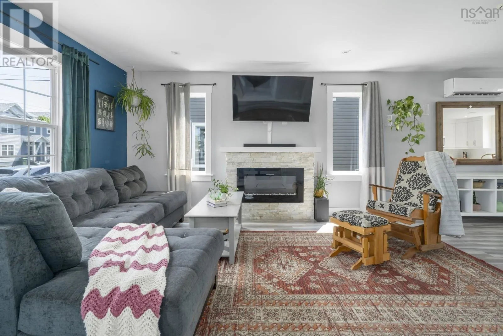 151 Mica Crescent