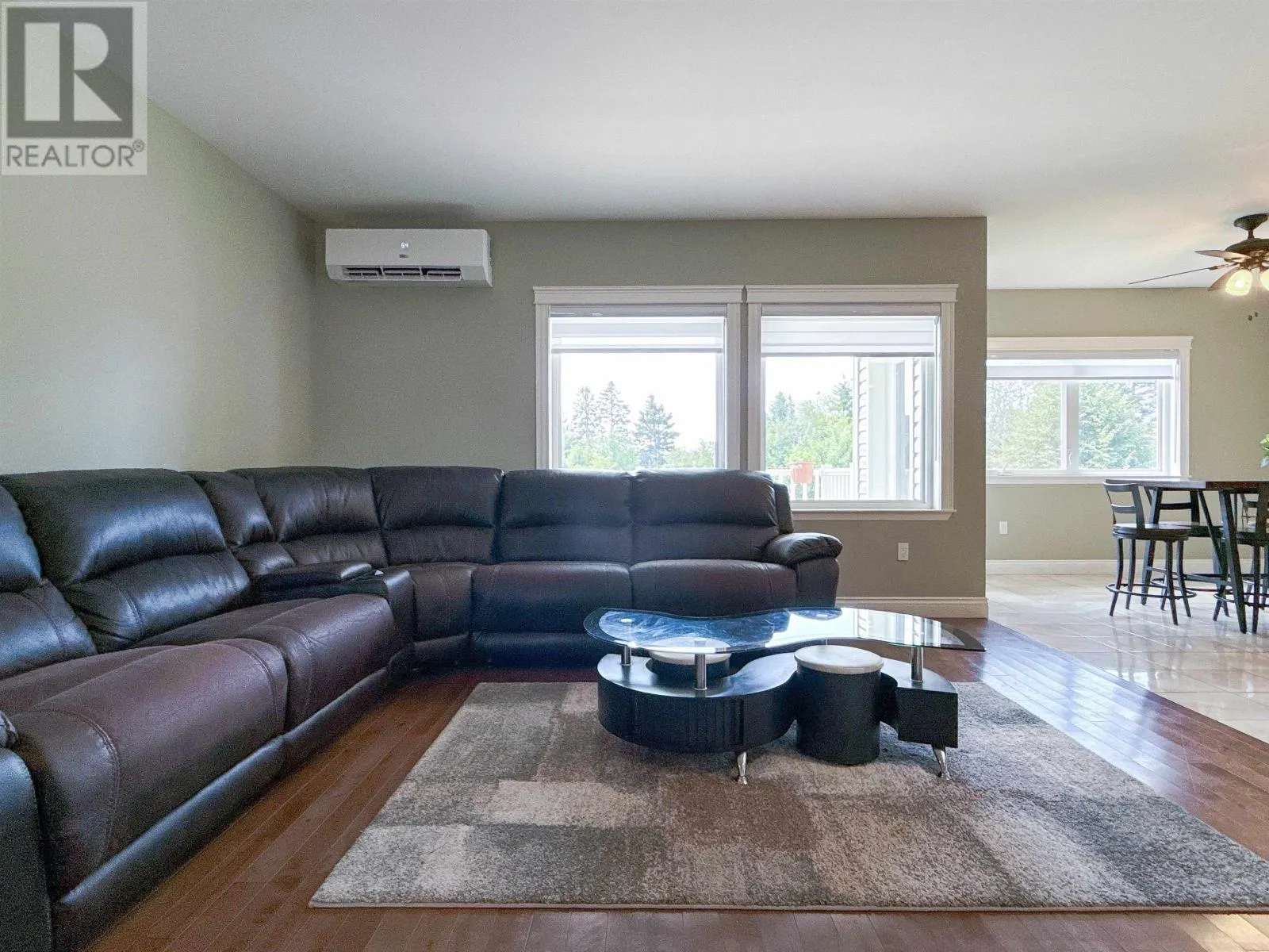 54 Ferry Road
