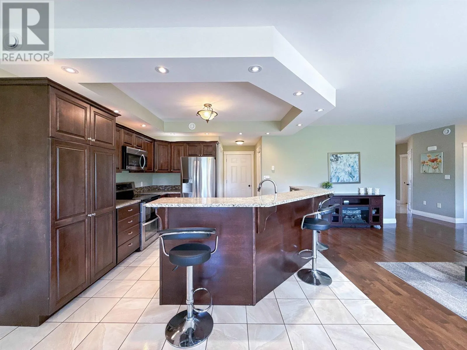 54 Ferry Road