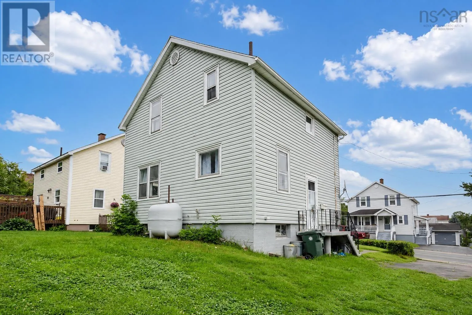 173 Cabot Street