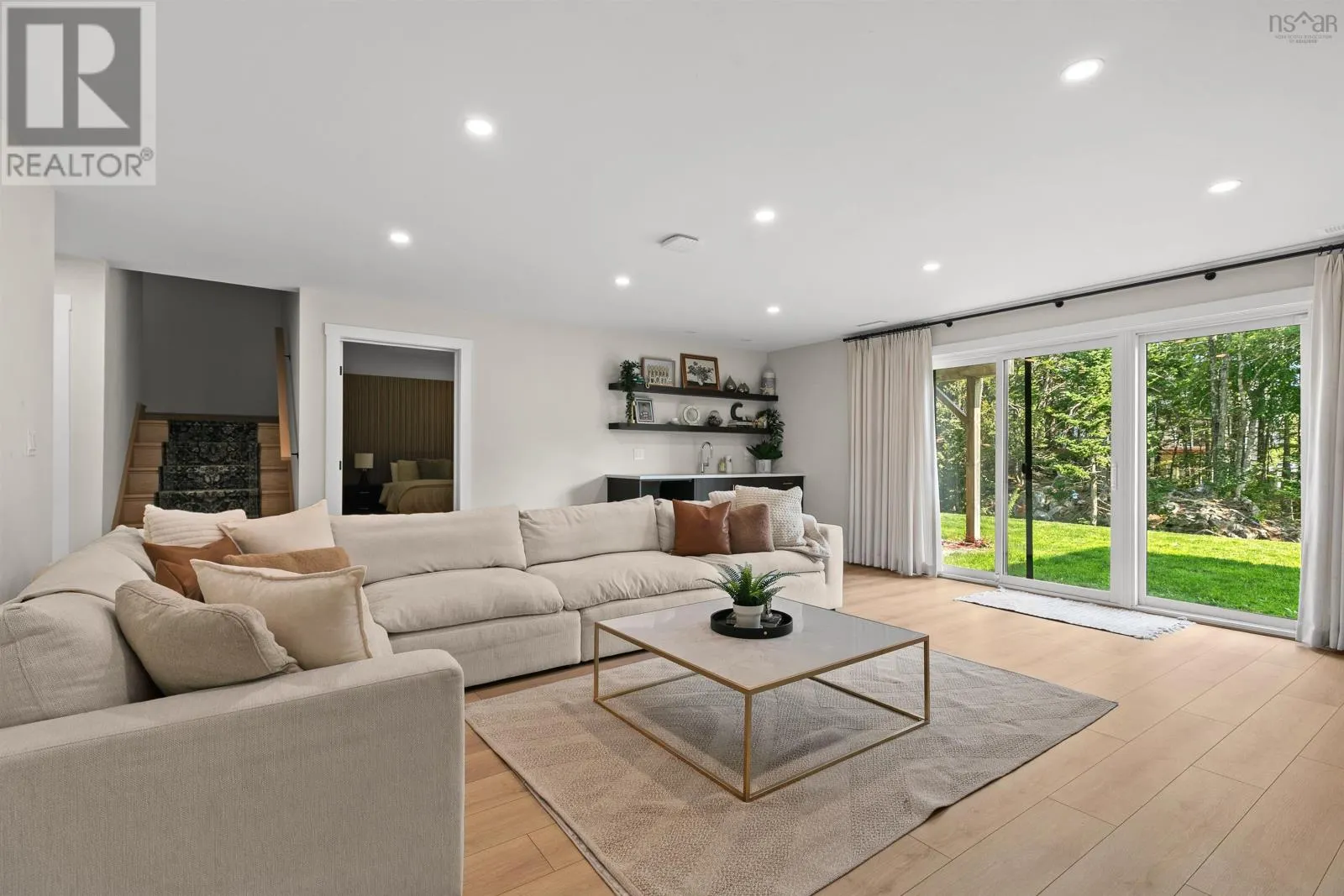 26 Glissade Court