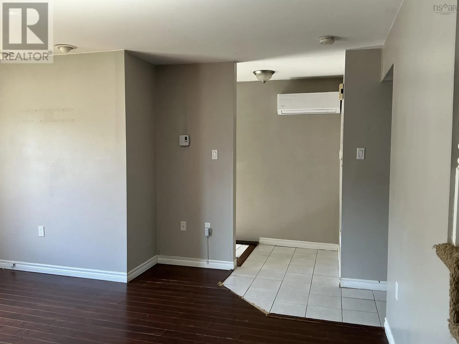 17 Oakwood