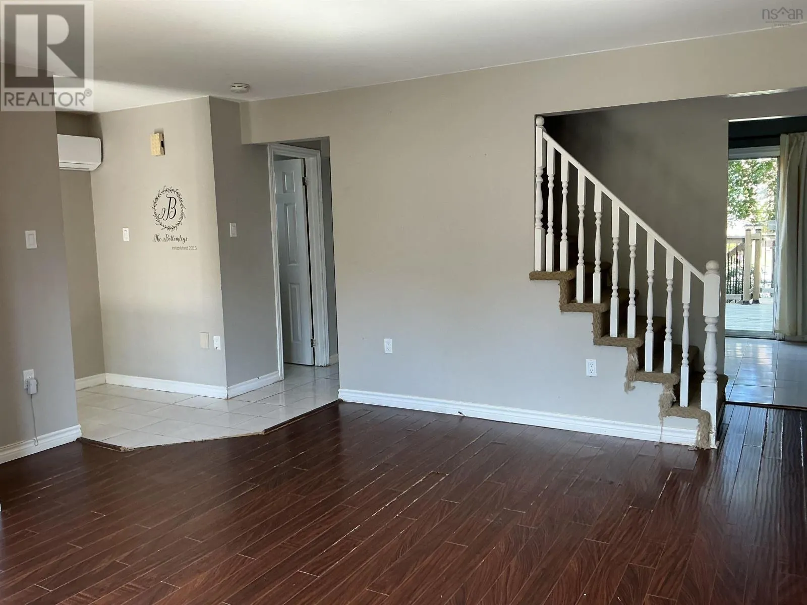 17 Oakwood