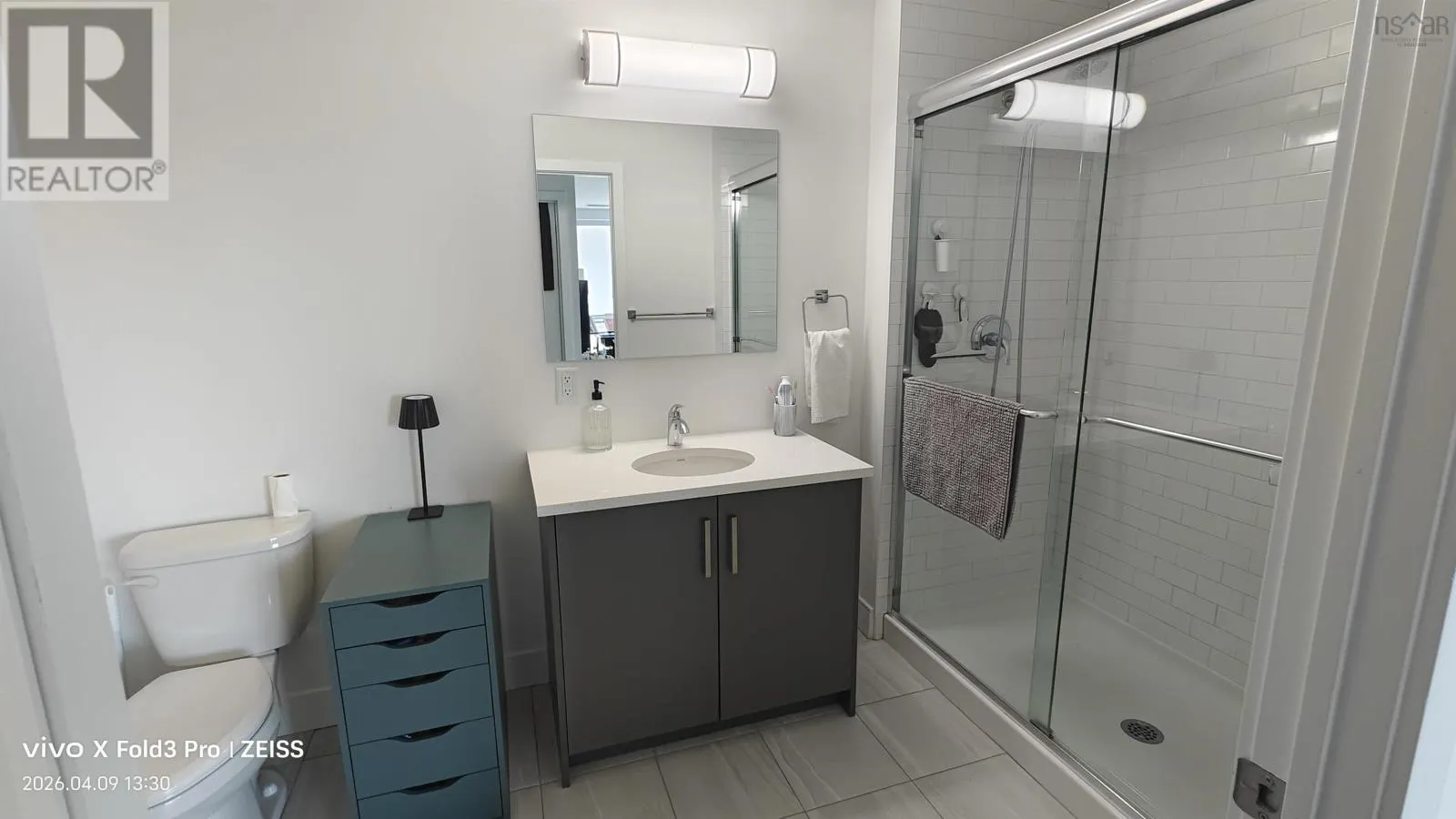406 72 Seapoint Road