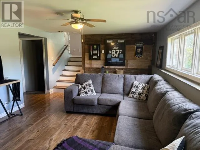 254 Hollingsworth Drive
