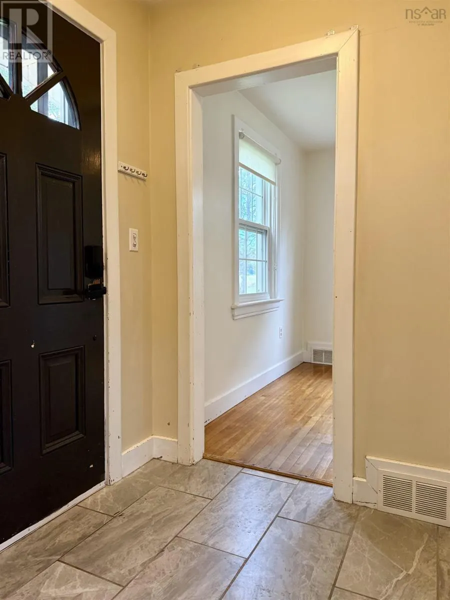 5 Elmwood Drive