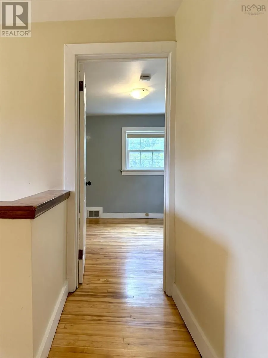 5 Elmwood Drive
