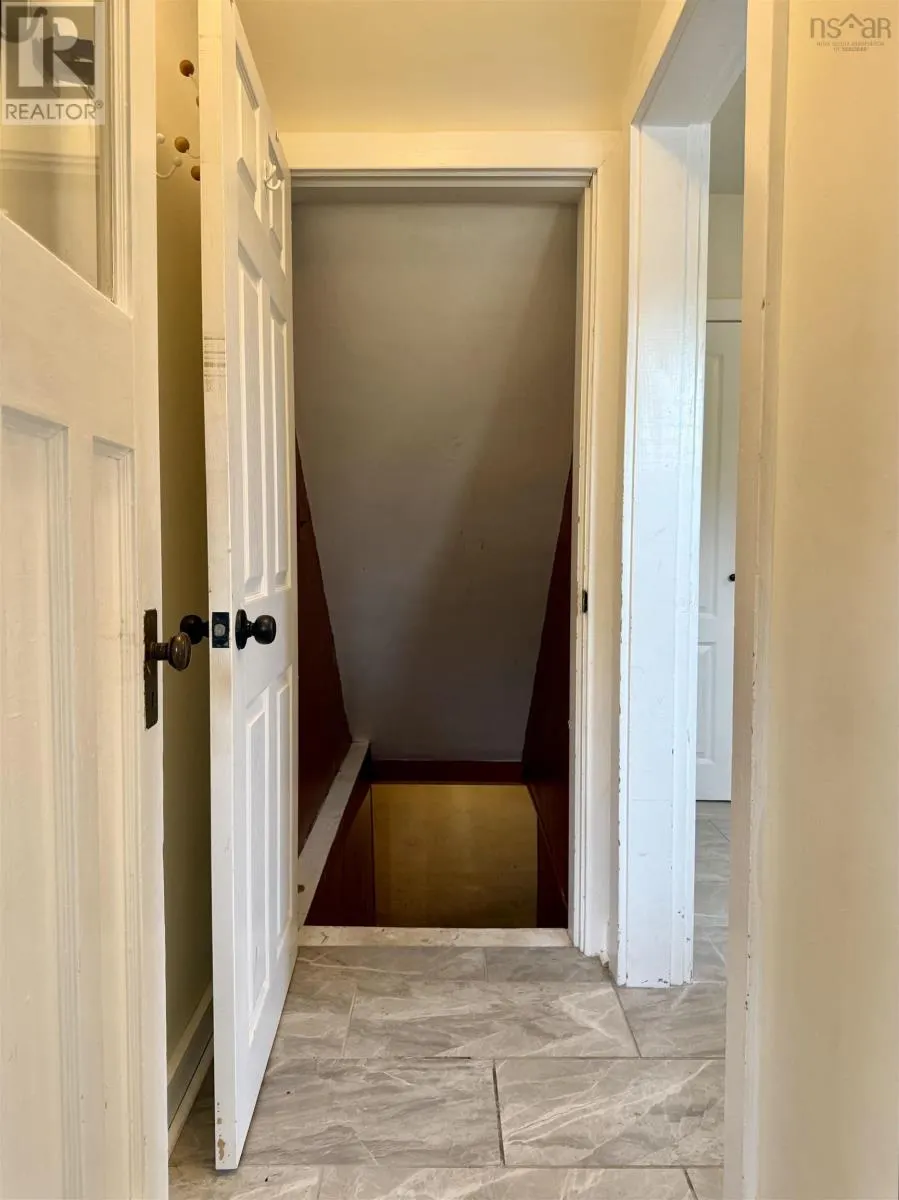 5 Elmwood Drive