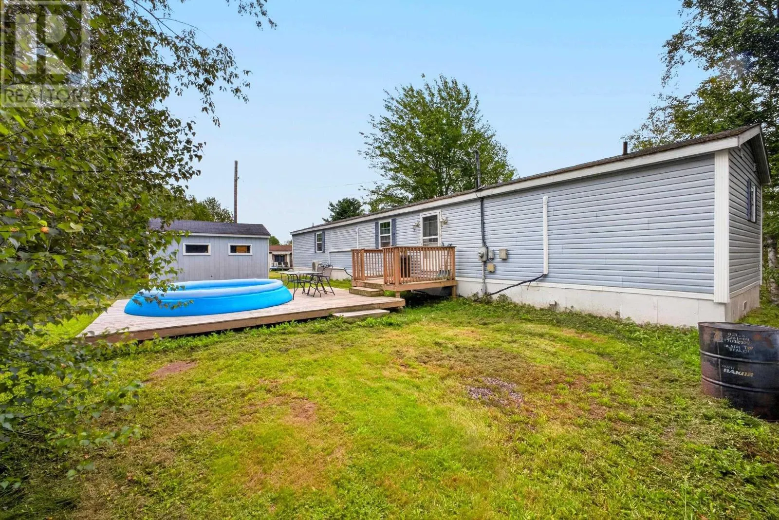 1050 WADDENS Court