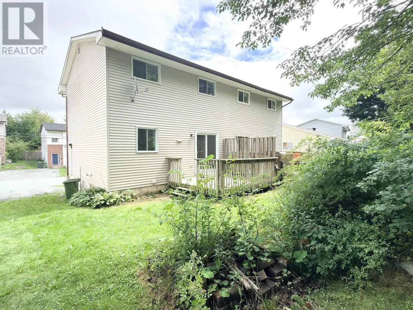 84 Pondicherry Crescent