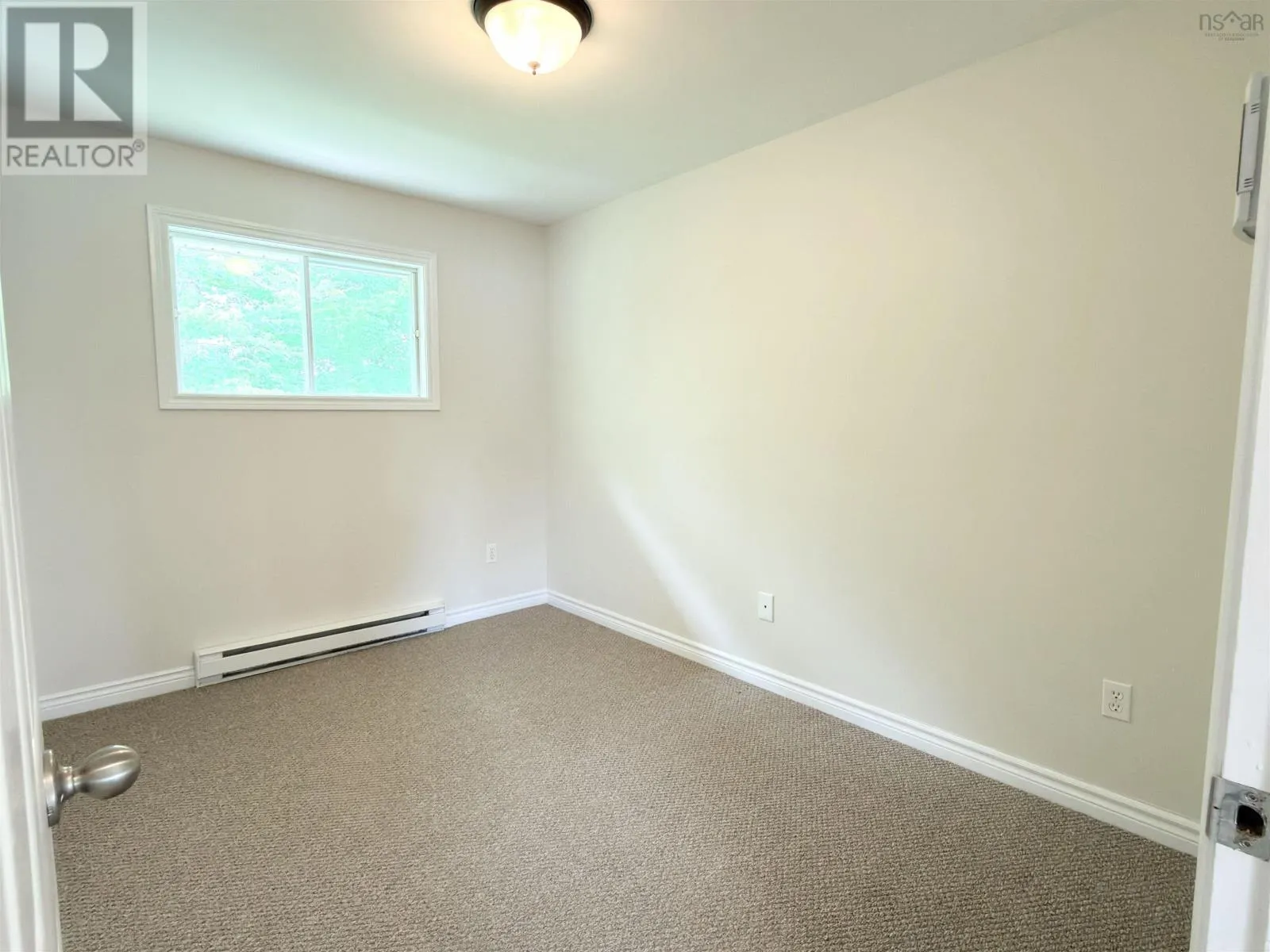 84 Pondicherry Crescent