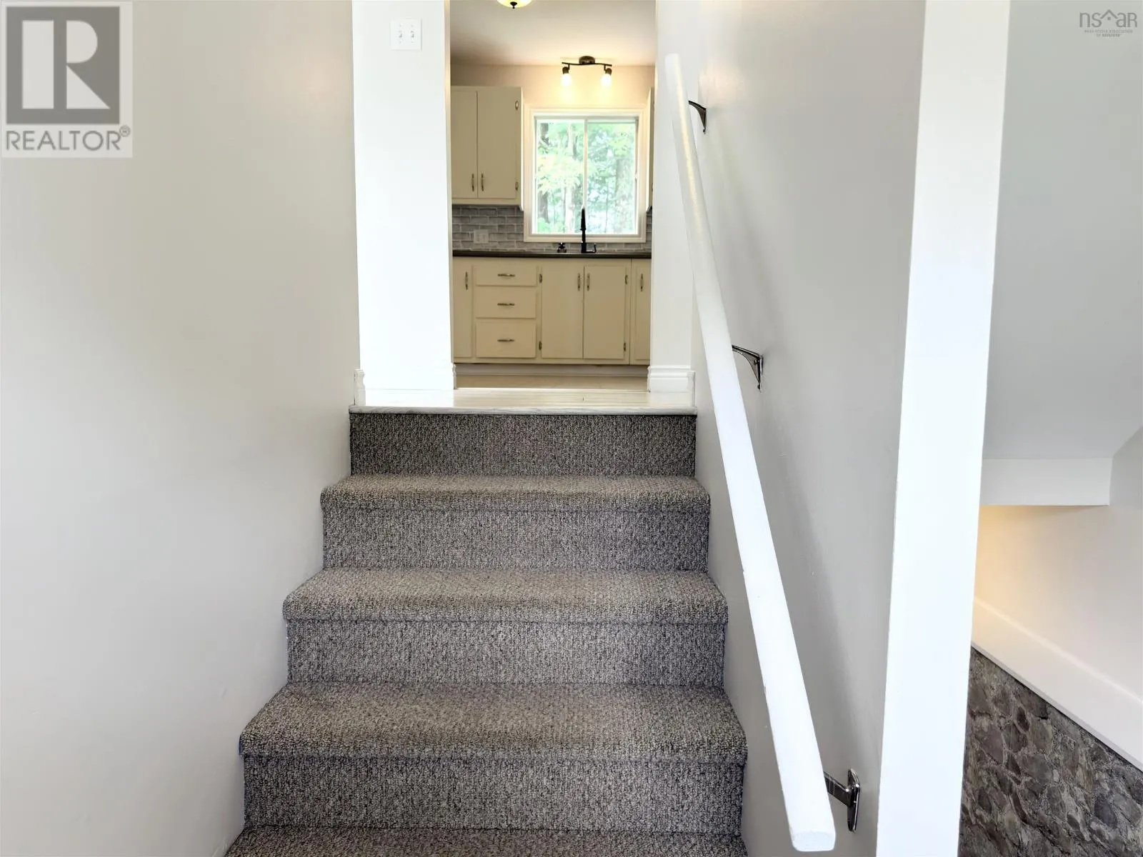 84 Pondicherry Crescent