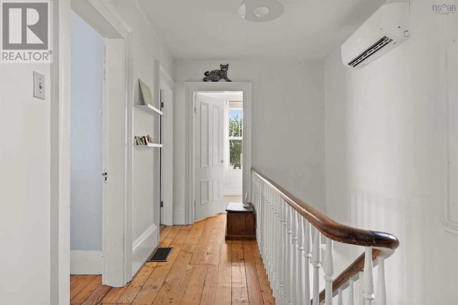 33 Cuisack Street