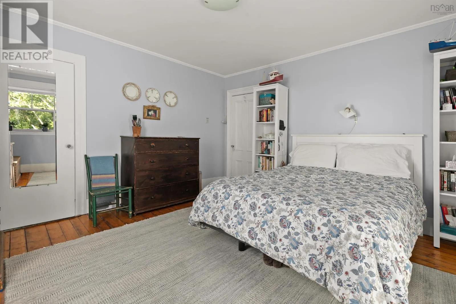 33 Cuisack Street