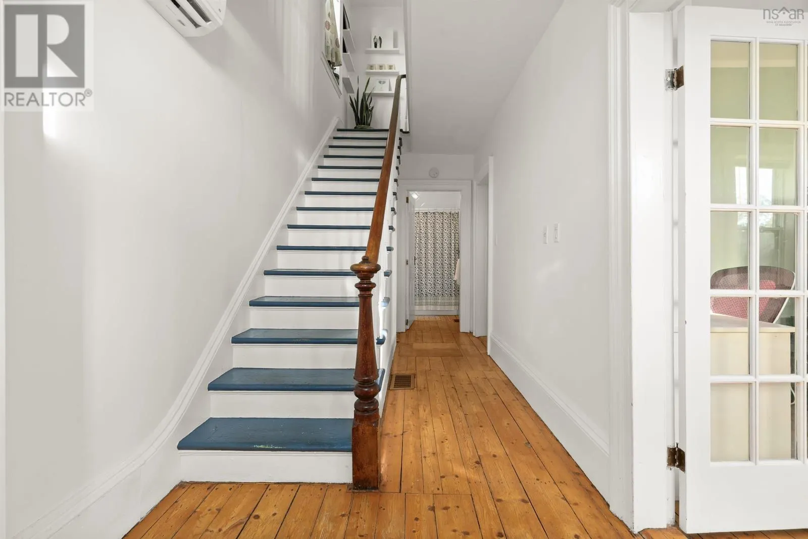 33 Cuisack Street