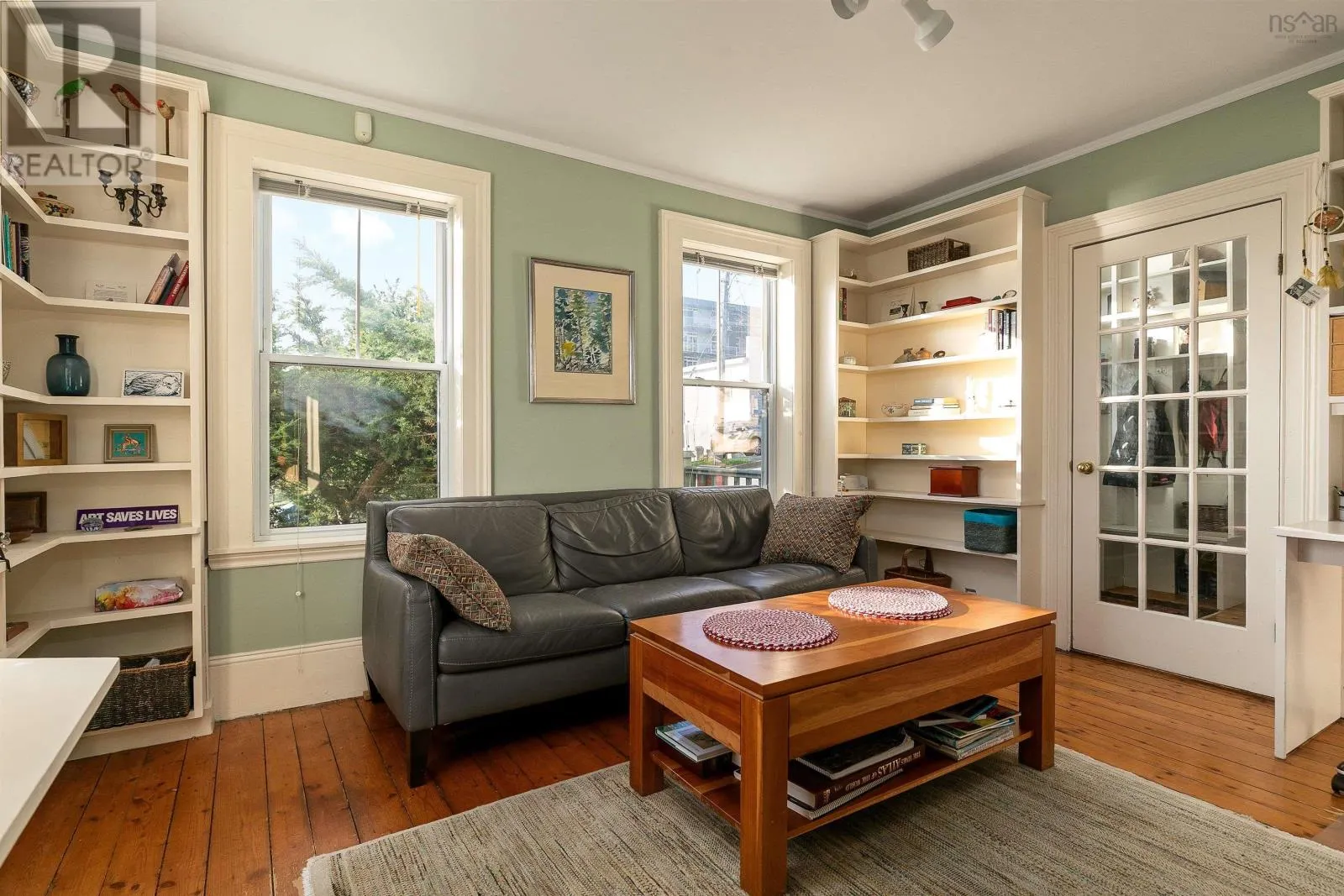 33 Cuisack Street