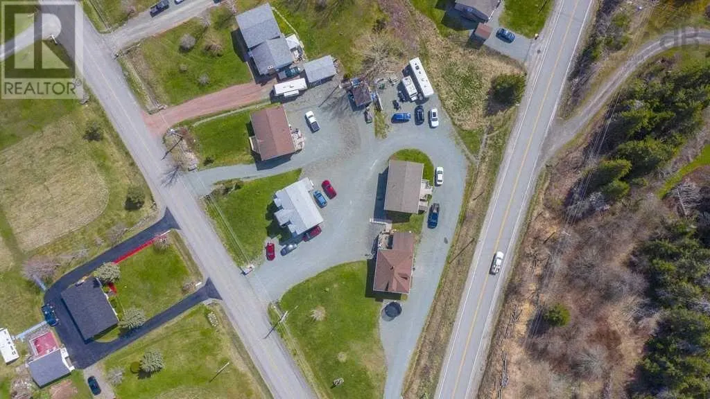 16 Williams Point Road