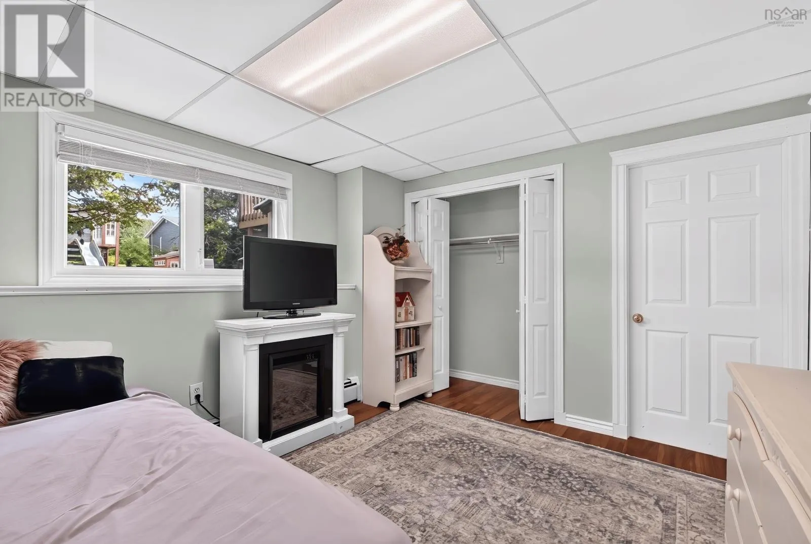 63 Oakmount Drive