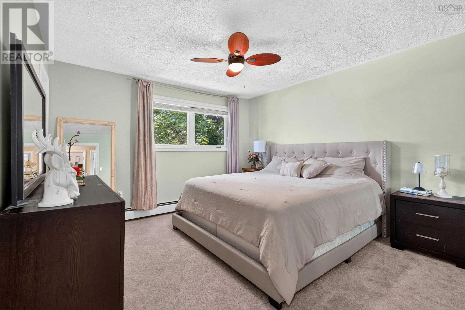 63 Oakmount Drive