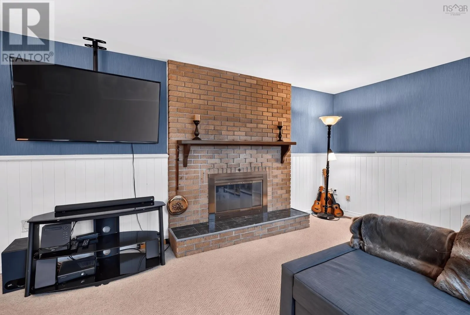 63 Oakmount Drive